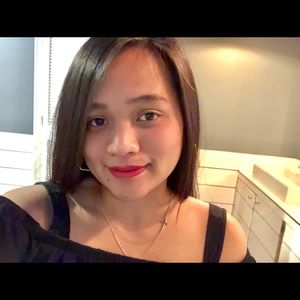 Meet your Posher, Anne gellica